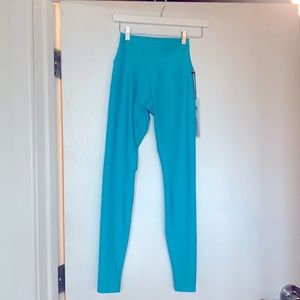Alo Yoga Airlift Legging